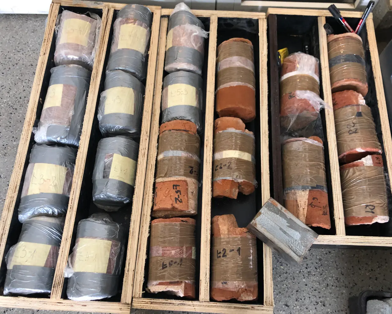 Ocena wytrzymałości murów w konstrukcji zabytkowego wiaduktu (2020)